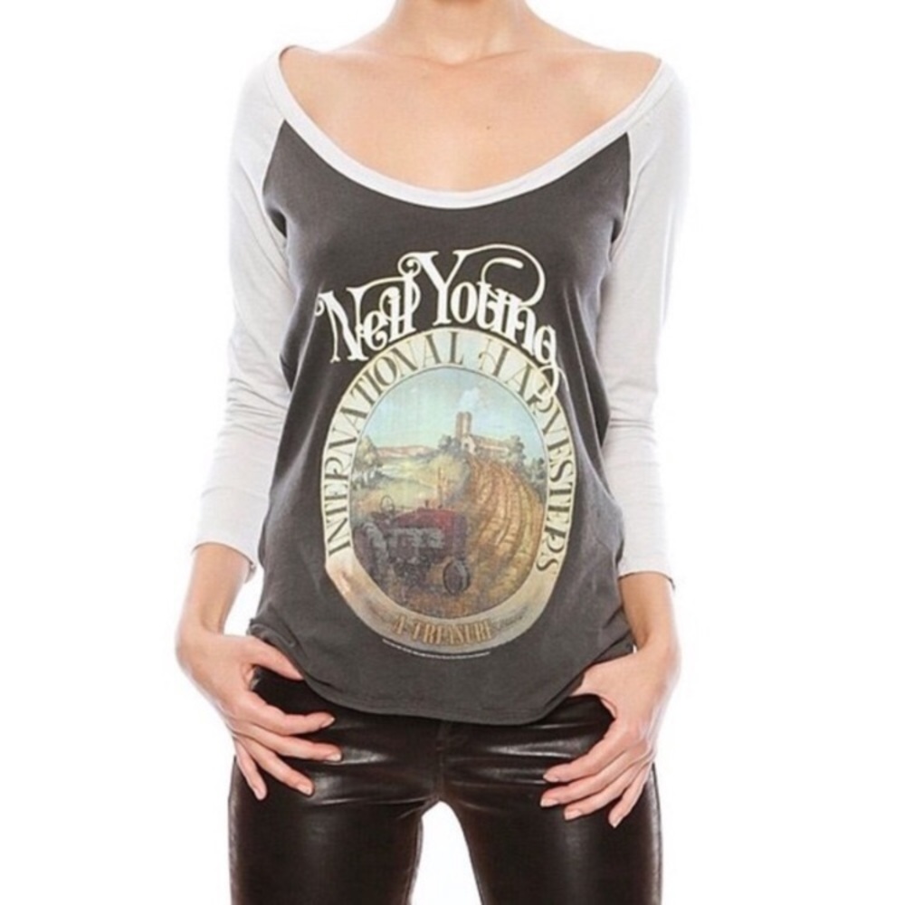 Neil young chaser raglan xs